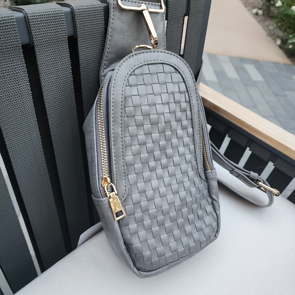 Pretty Simple Women's Waverly Gray Woven Vegan Leather Sling Crossbody Bag - Picture 2 of 8